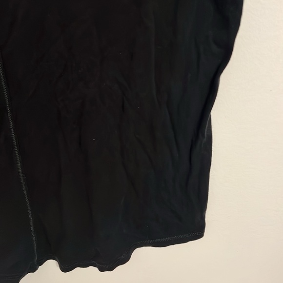 The north face women’s T-shirt size medium black - Picture 10 of 11